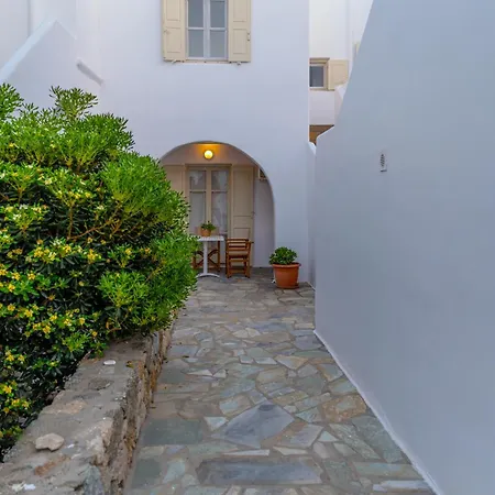 Twins-trisa Love hotel Ornos (Mykonos)