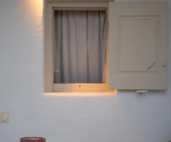 Twins-trisa Love hotel