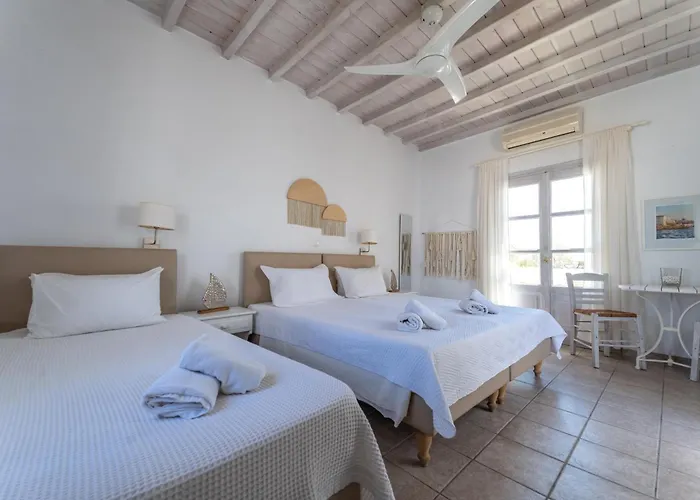 Twins-trisa * Ornos (Mykonos)