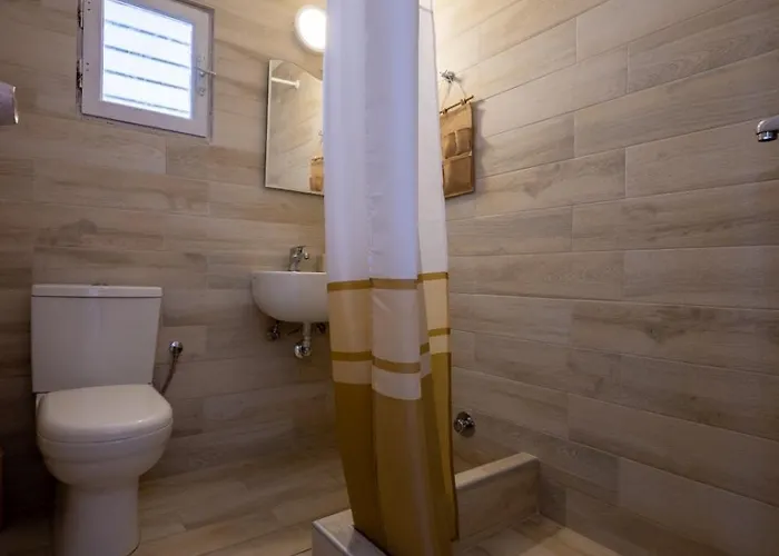 Twins-trisa بيت الحب أورنوس