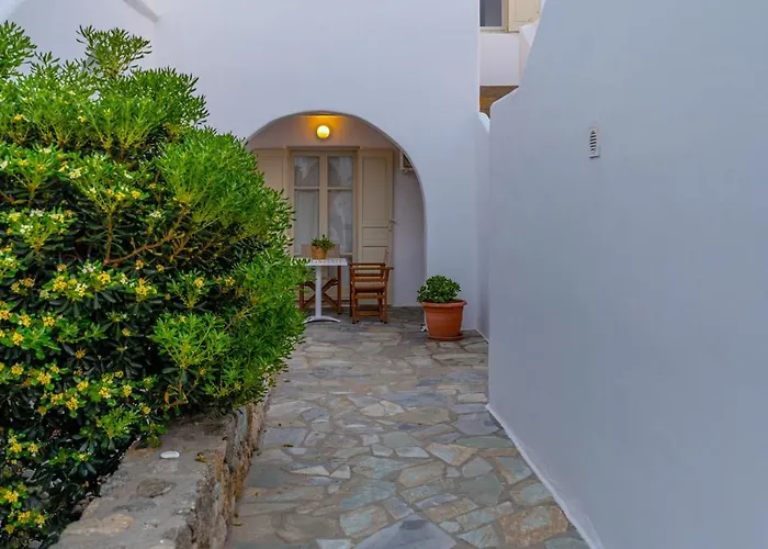 Twins-trisa Liebeshotel Ornos (Mykonos)