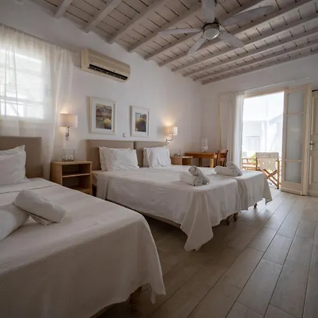 Twins-trisa Ornos (Mykonos)